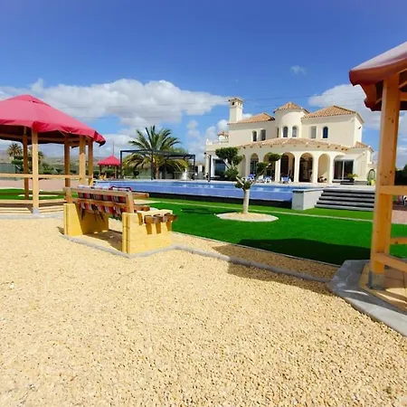 بيت ضيافة Casadelfenix *