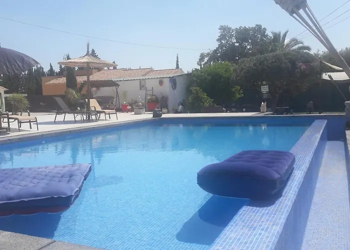 Casadelfenix Pensionat 3*