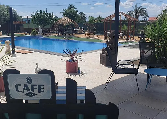 Casadelfenix 3* Crevillente